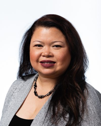 Shakira Irizarry is the Senior Recruiting Manager at Beacon Hill Life Sciences, a division of Beacon Hill, a leading staffing and consultation firm. She specializes in sourcing and placing top-tier talent in biotechnology, pharmaceuticals, clinical research, and medical device sectors. Shakira’s expertise ensures clients receive customized staffing solutions that support scientific advancement and operational success.