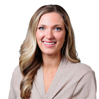 Headshot of Amy Torigian