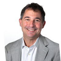 Headshot of Andrew Wang