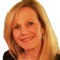 Headshot of Shelley Cohen